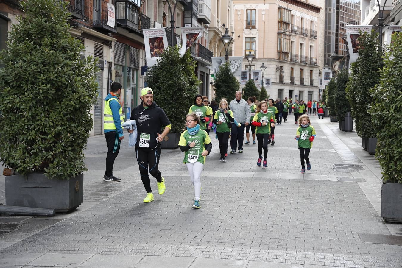 Fotos: VII Marcha contra el Cáncer en Valladolid (2)