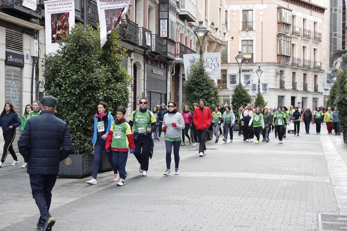 Fotos: VII Marcha contra el Cáncer en Valladolid (2)