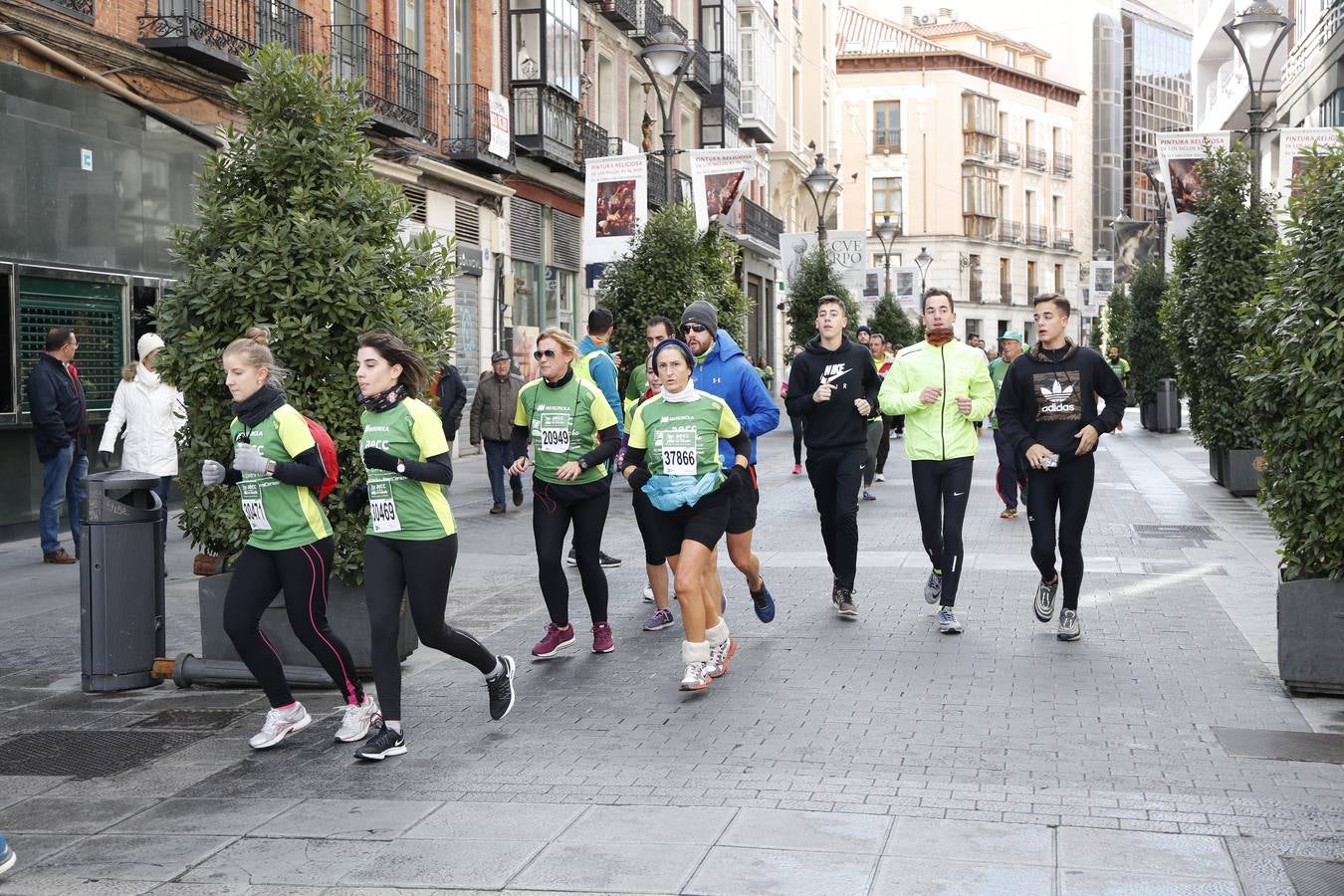 Fotos: Marcha contra el Cáncer en Valladolid (1)