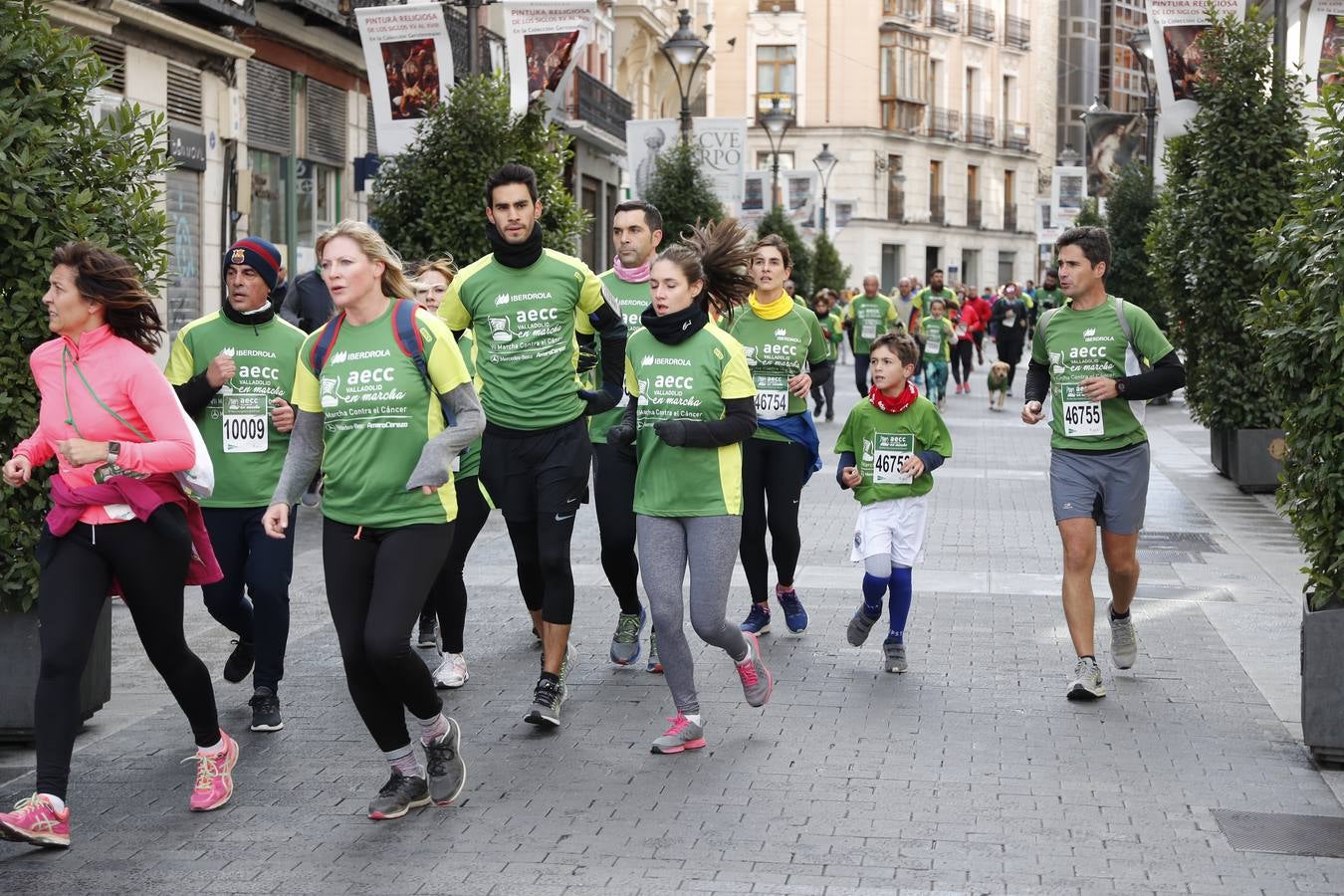 Fotos: Marcha contra el Cáncer en Valladolid (1)