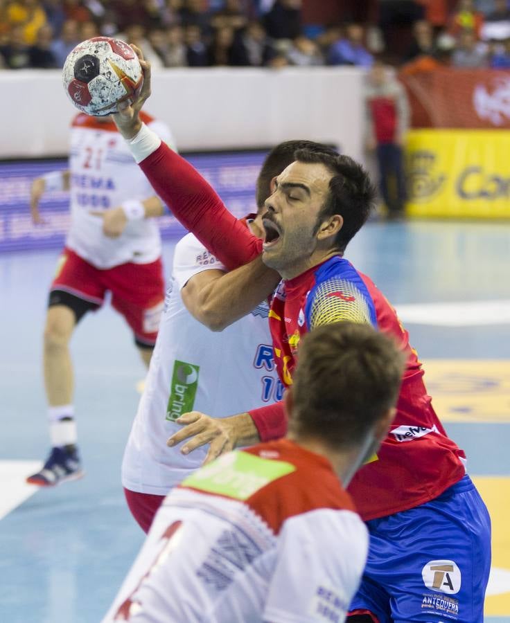 En una gran primera mitad excepcional y después supera el bache para alzarse con una merecida victoria en Huerta del Rey