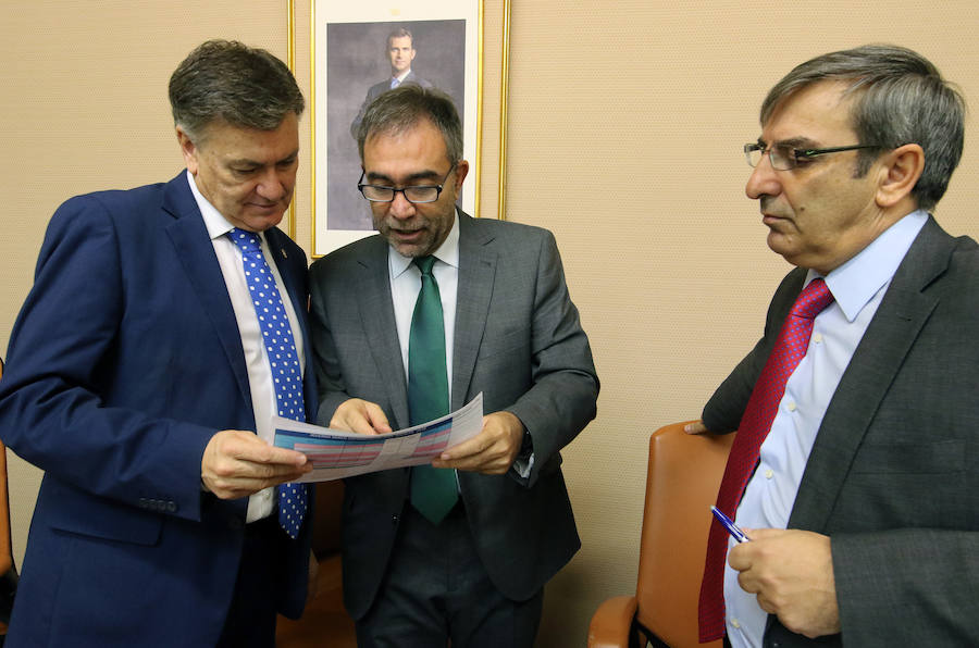 Fotos: Pleno de presupuestos en la Diputación de Segovia