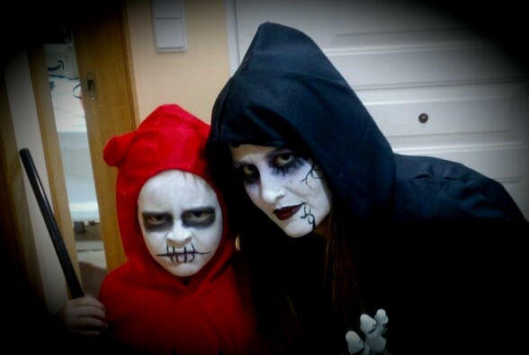 Adrián y María José. Noche de Halloween en Villanubla.