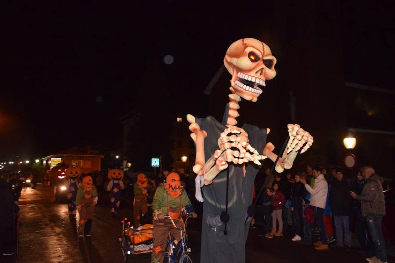 Fotos: Guardo disfruta del desfile de Halloween