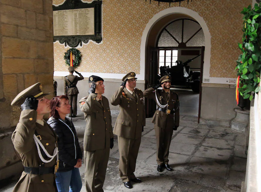 Fotos: Homenaje al brigada segoviano asesinado por ETA