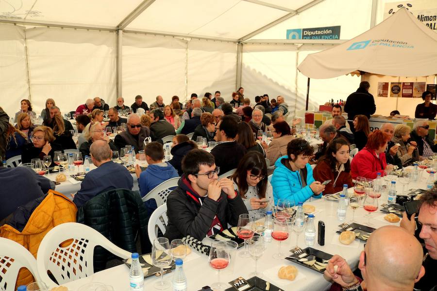 Fotos: Exitosa Feria del Queso y el Vino en Baltanás