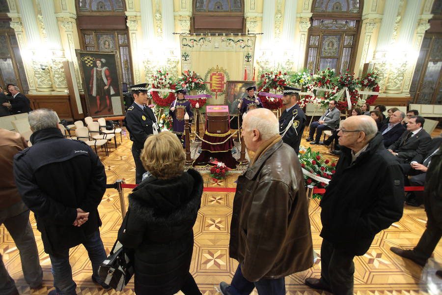 El Ayuntamiento de Valladolid acoge la capilla ardiente por el que fuera su alcalde entre 1979 y 1995