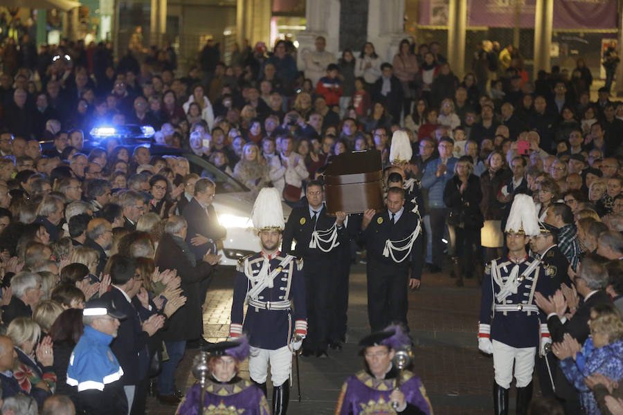 El Ayuntamiento de Valladolid acoge la capilla ardiente por el que fuera su alcalde entre 1979 y 1995