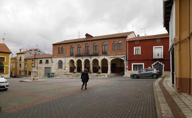 Plaza Mayor de Piñel de Abajo, uno de los municipios con actualización del valor catastral. 