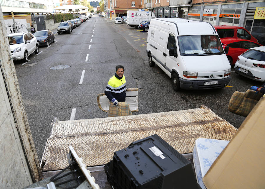 Fotos: Recogida de enseres en Palencia