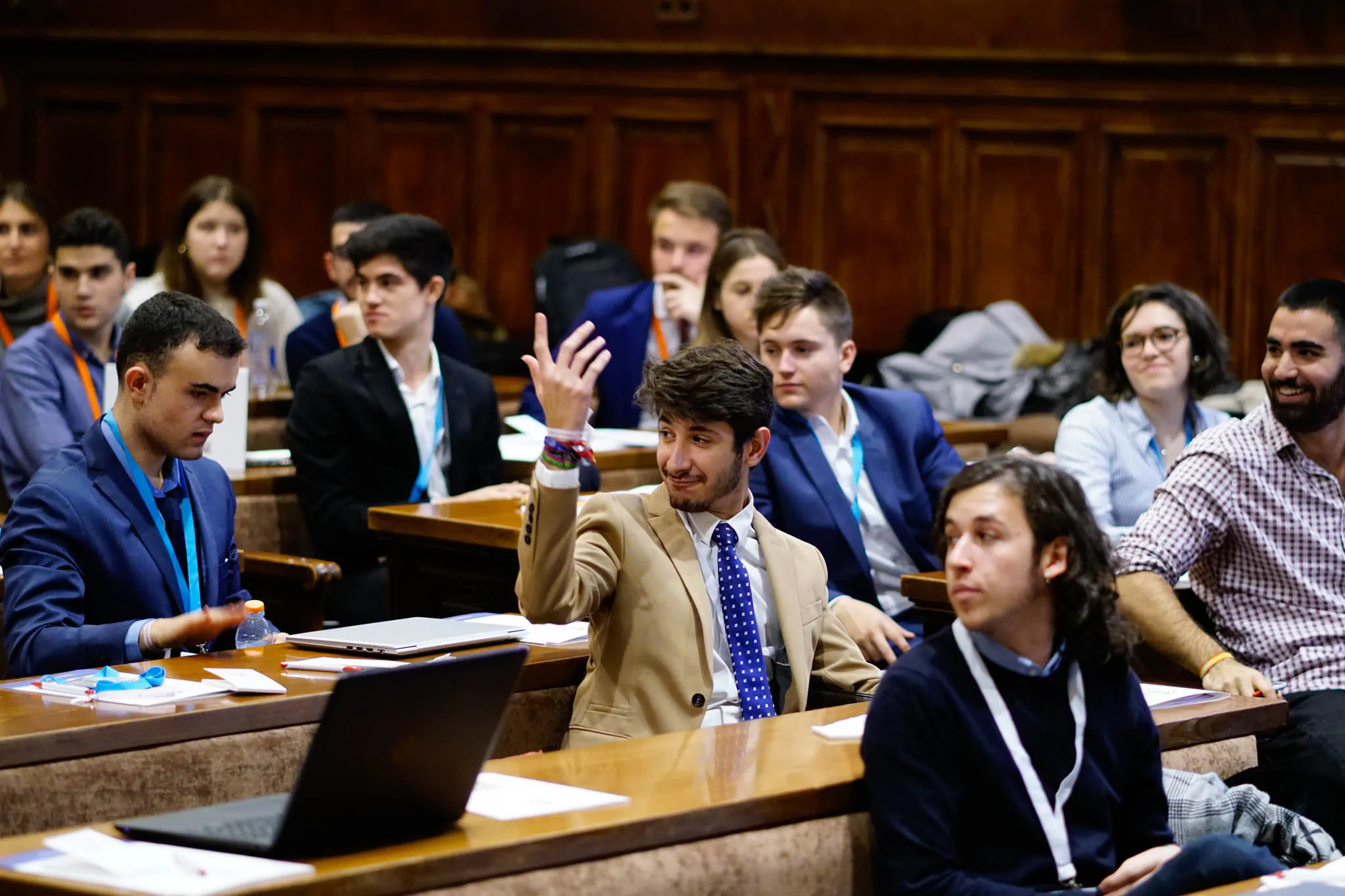 Fotos: Los alumnos de la USAL simulan un debate en el Congreso de los Diputados