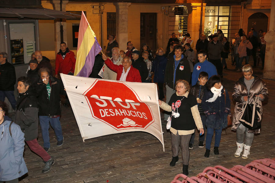 Fotos: Manifestación de los afectados por las Hipotecas