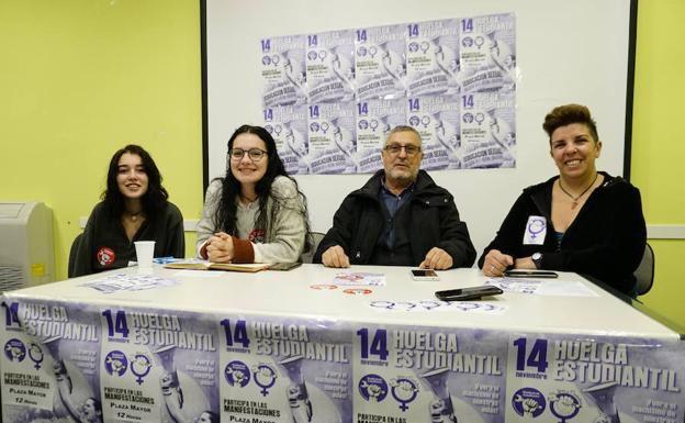 Los portavoces de los convocantes de la huelga.