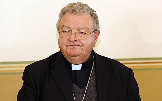 Manuel Herrero, obispo de Palencia.