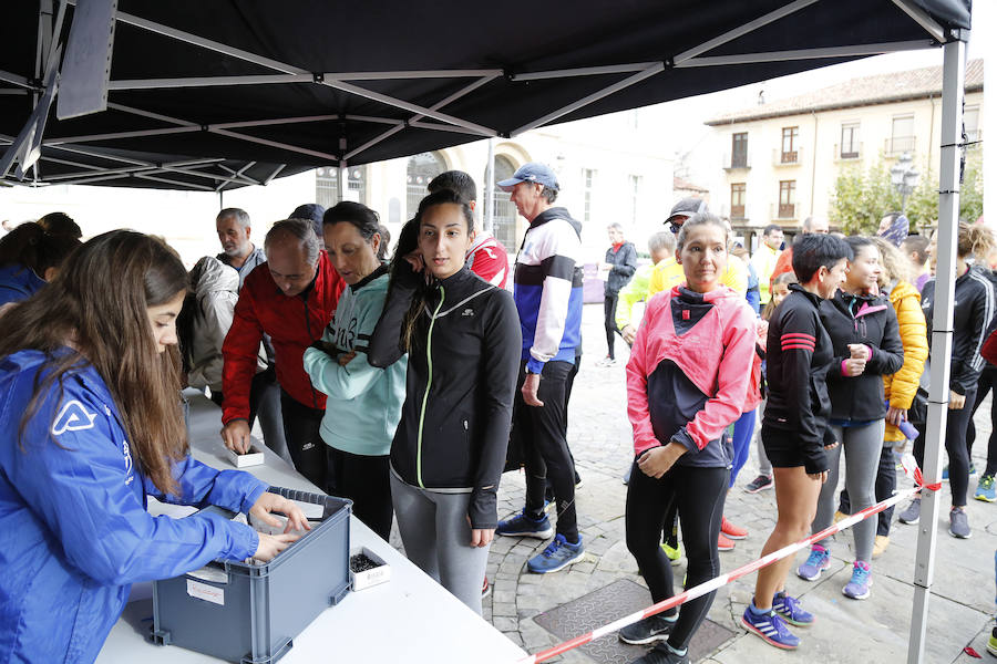 Fotos: Carrera-Marcha de El Norte de Castilla contra la violencia machista ( 1 )