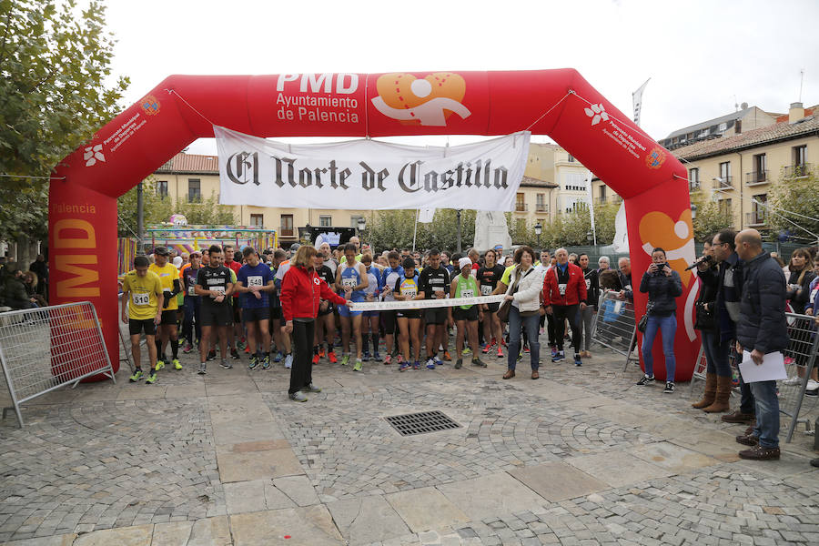 Fotos: Carrera-Marcha de El Norte de Castilla contra la violencia machista ( 1 )