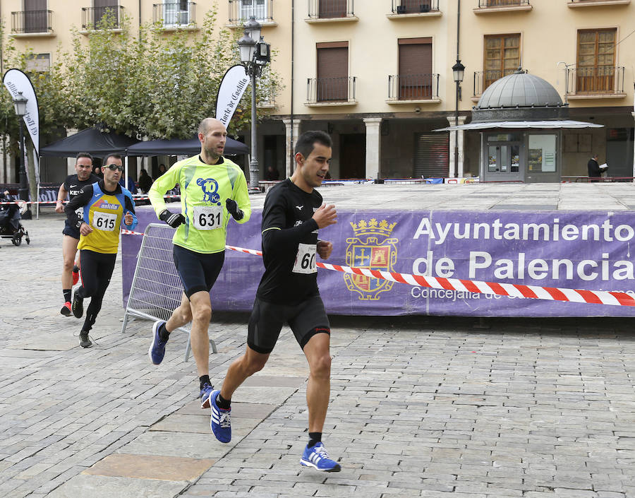 Fotos: Carrera-Marcha de El Norte de Castilla contra la violencia machista ( 1 )