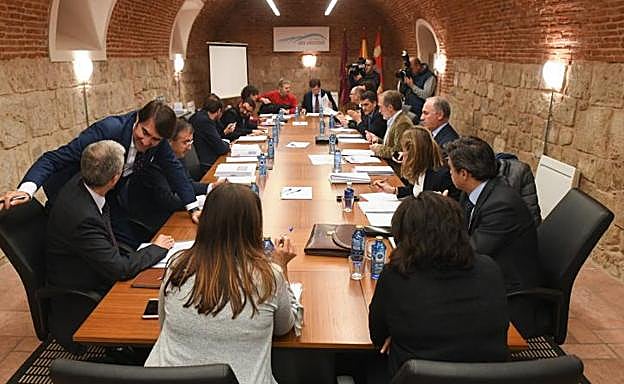 Reunión del Consejo de Administración de la Sociedad Valladolid Alta Velocidad, esta tarde. 