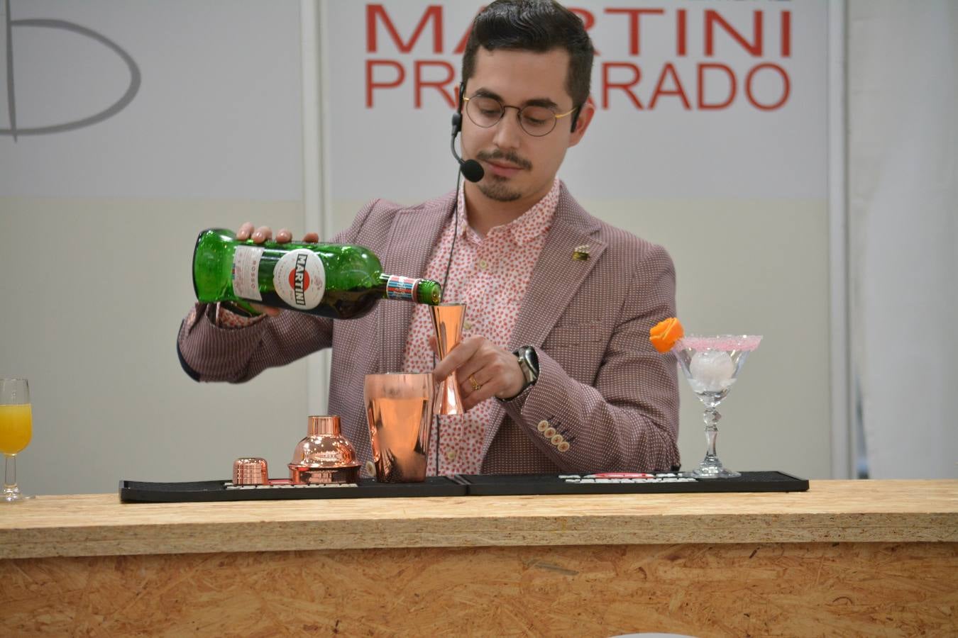 El establecimiento vallisoletano El Niño Perdido ha resultado ganador del primer premio tanto en el concurso provincial de Martinis como en el de Cócteles, mientras que Ambivium, situado en Peñafiel, se ha llevado el de mejor Combinado