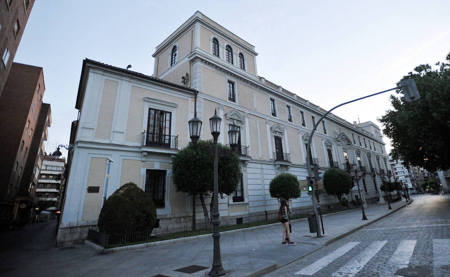 Ediificio del Palacio Real, que acogerá la cumbre. 