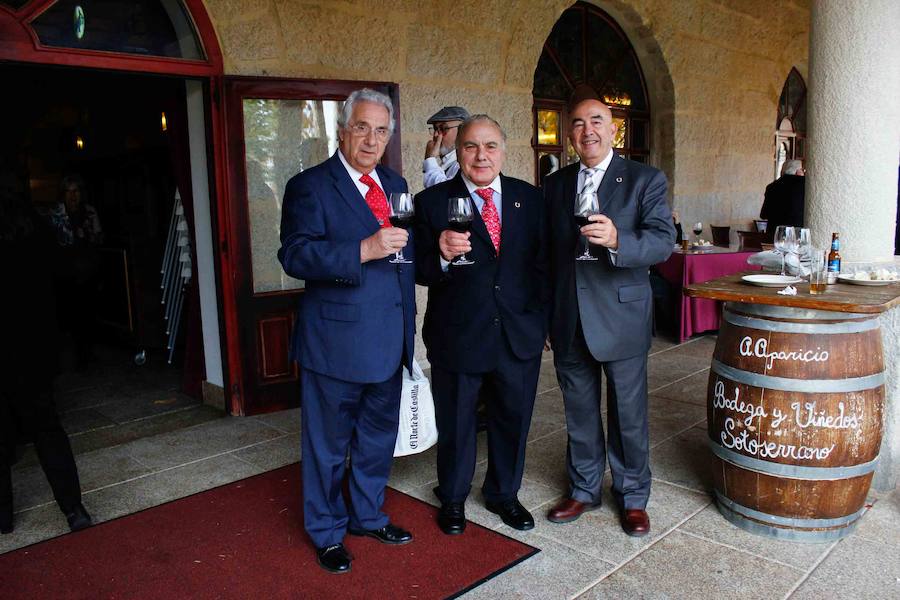 Fotos: Comida y visita de los capitas a La Alberca