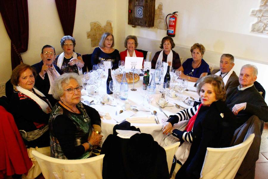 Fotos: Comida y visita de los capitas a La Alberca