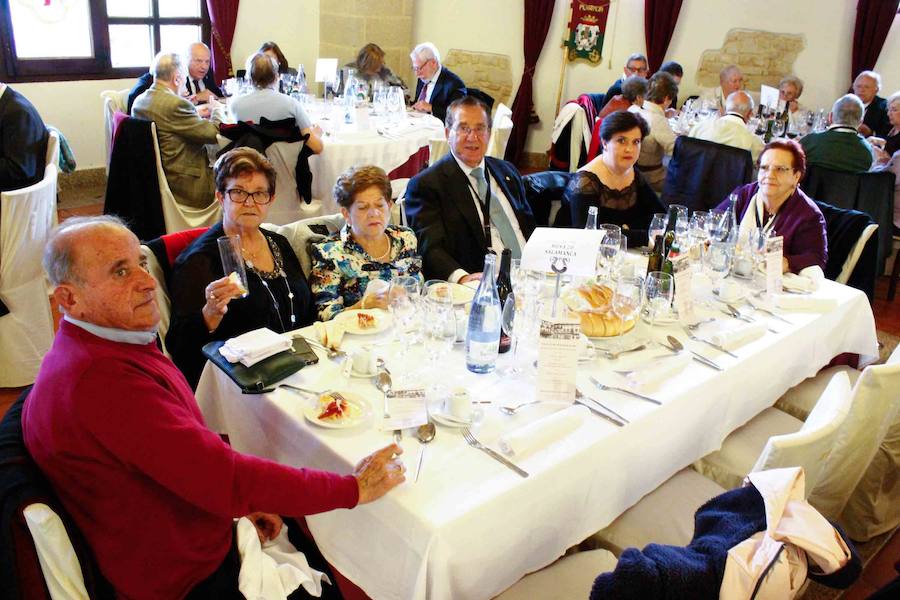 Fotos: Comida y visita de los capitas a La Alberca