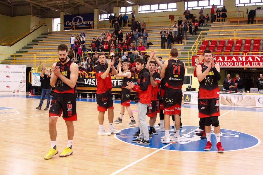 Fotos: CB Tormes-Basket Navarra