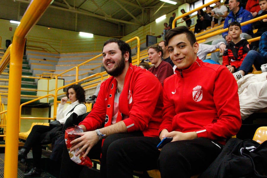 Fotos: CB Tormes-Basket Navarra