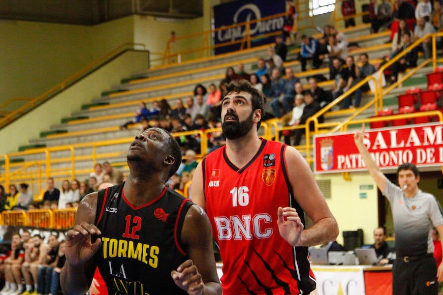 Fotos: CB Tormes-Basket Navarra