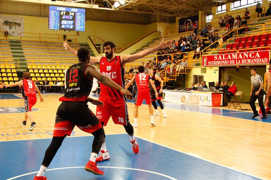 Fotos: CB Tormes-Basket Navarra