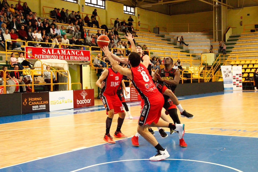 Fotos: CB Tormes-Basket Navarra