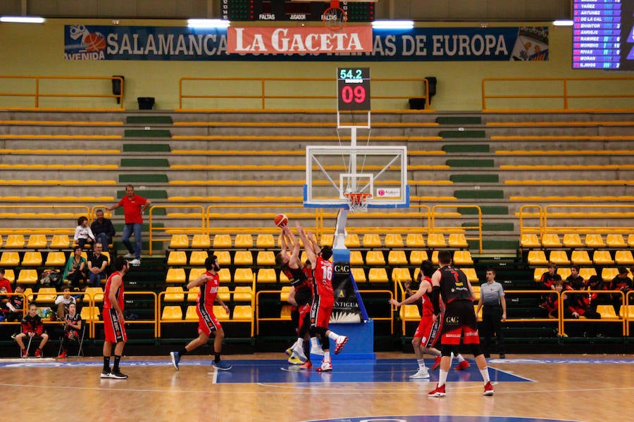 Fotos: CB Tormes-Basket Navarra