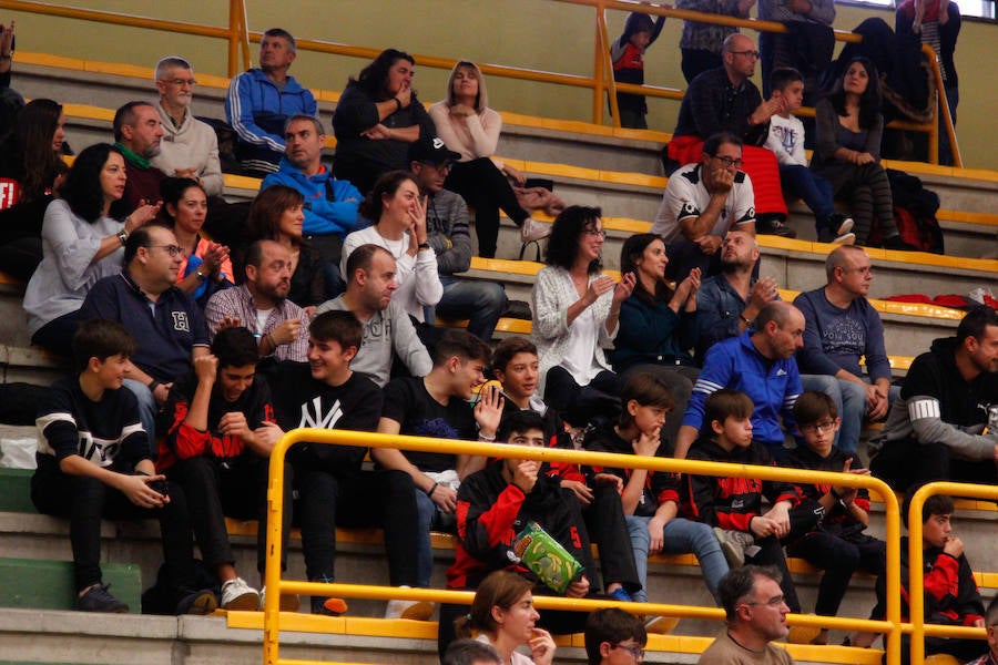 Fotos: CB Tormes-Basket Navarra