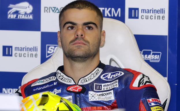 Romano Fenati durante los libres de Moto3 en San Marino