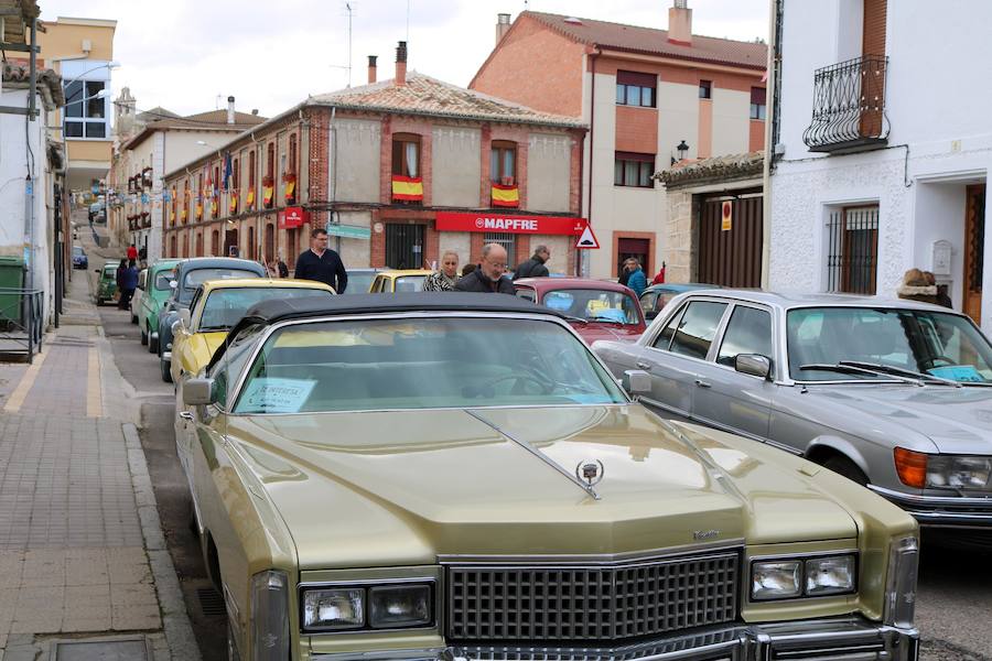 Fotos: Concentración de coches clásicos en Baltanás