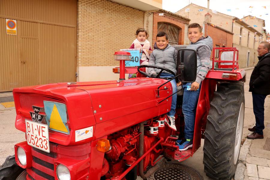 Fotos: Concentración de coches clásicos en Baltanás