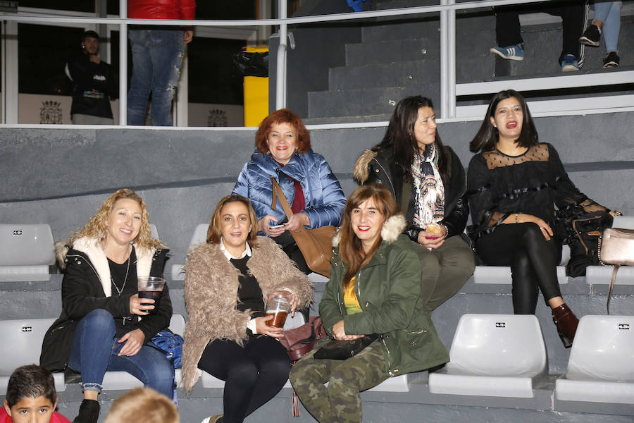 Fotos: Merche canta en Palencia contra la violencia de género