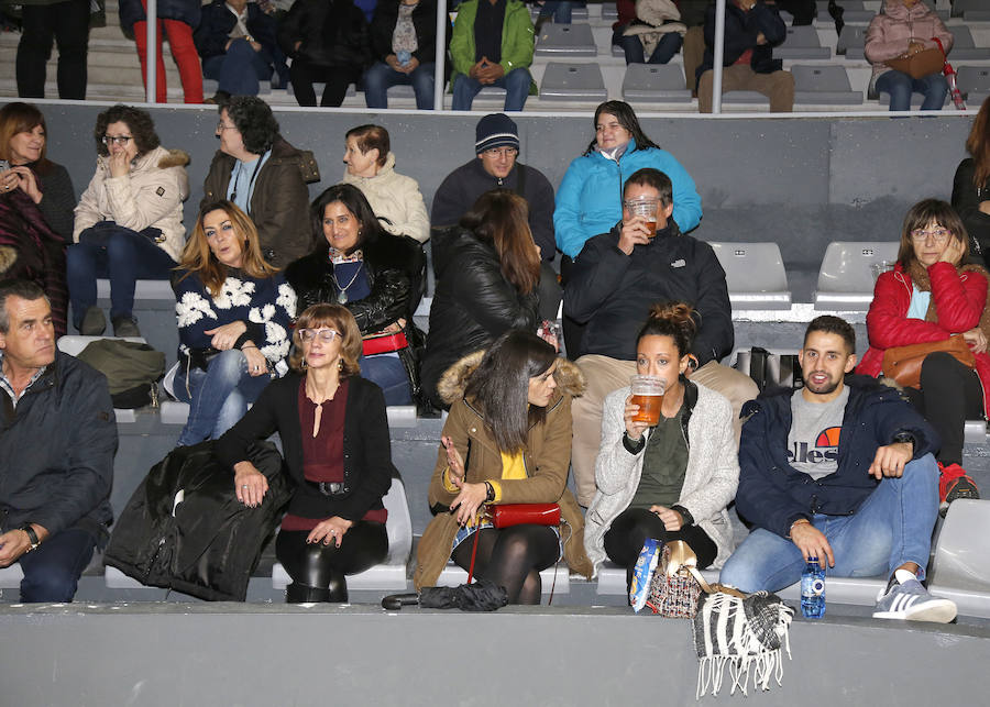 Fotos: Merche canta en Palencia contra la violencia de género