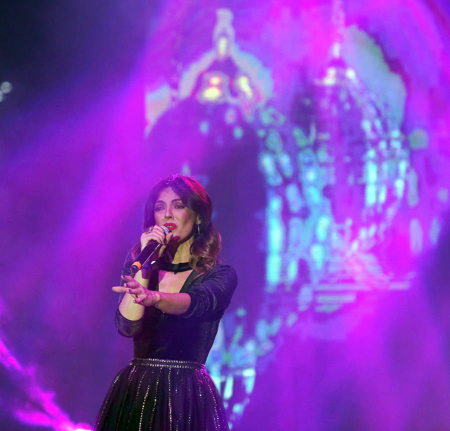 Fotos: Merche canta en Palencia contra la violencia de género