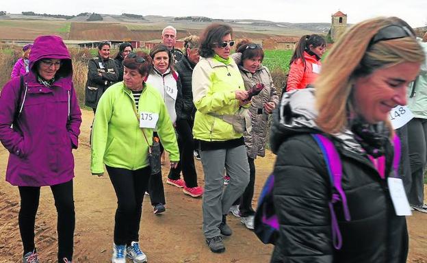 Los participantes hicieron una ruta de siete kilómetros.