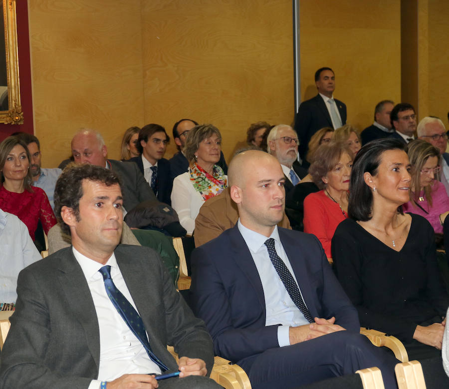 Ha recibido la Orden de San Raimundo