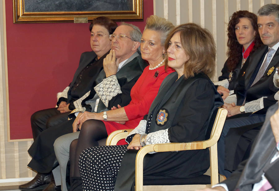 Ha recibido la Orden de San Raimundo