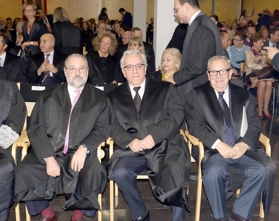 Ha recibido la Orden de San Raimundo