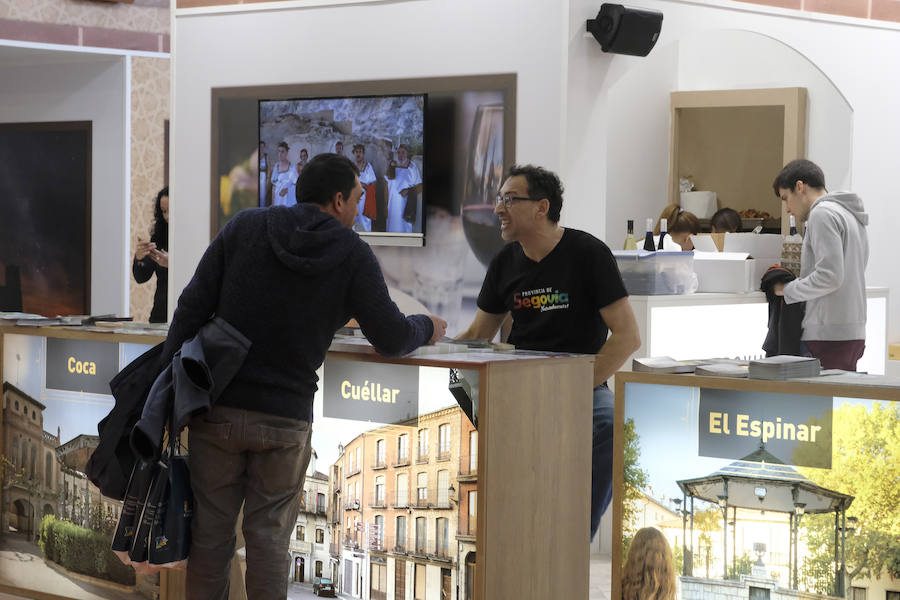 Mostradores de Coca, Cuéllar y El Espinar, en Intur.