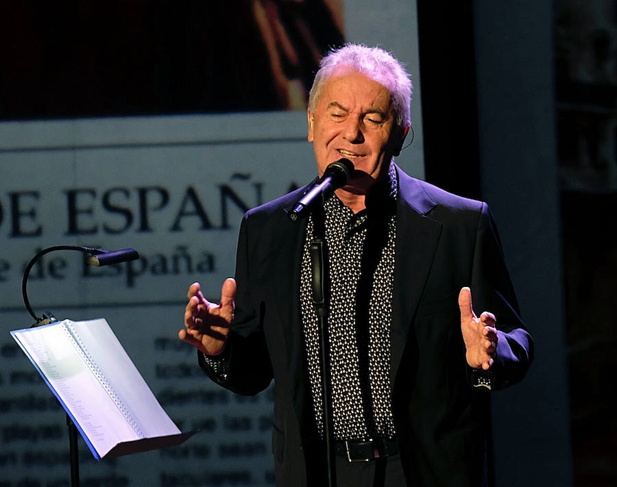Fotos: Concierto de Víctor Manuel en el Auditorio Miguel Delibes de Valladolid