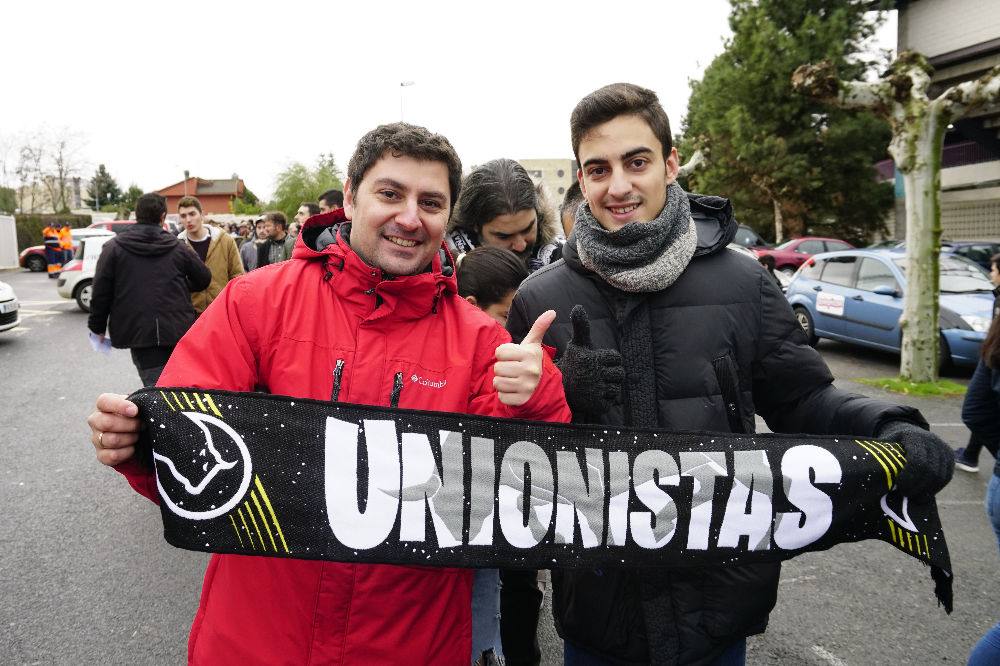 Fotos: Derbi: Unionistas y Salamanca CF se miden en Las Pistas ante casi 4.000 aficionados (2/4)