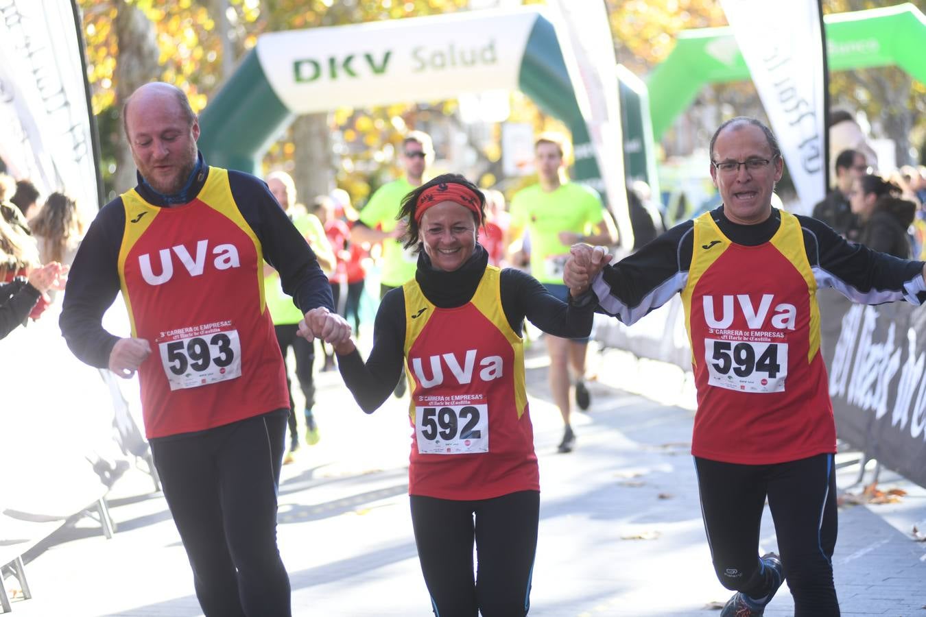 Fotos: III Carrera de Empresas de El Norte de Castilla (2/2)