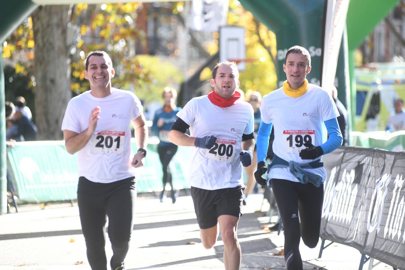 Fotos: III Carrera de Empresas de El Norte de Castilla (2/2)