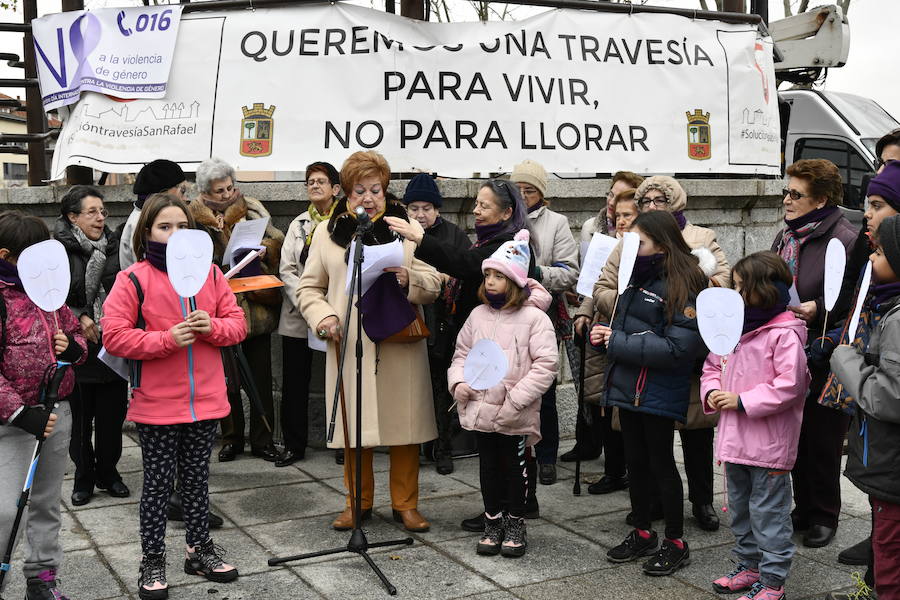 Fotos: Actos contra la violencia de género en El Espinar